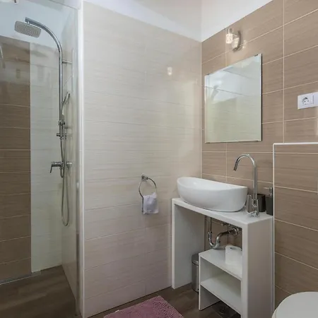 Perhat Ferienhaus