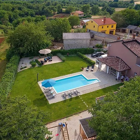 Perhat Ferienhaus Poreč